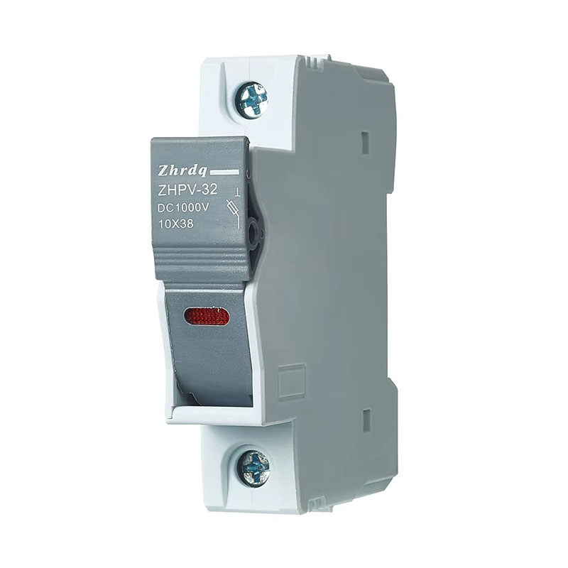 Proč je fotovoltaická pojistka nezbytná pro solární systémy?