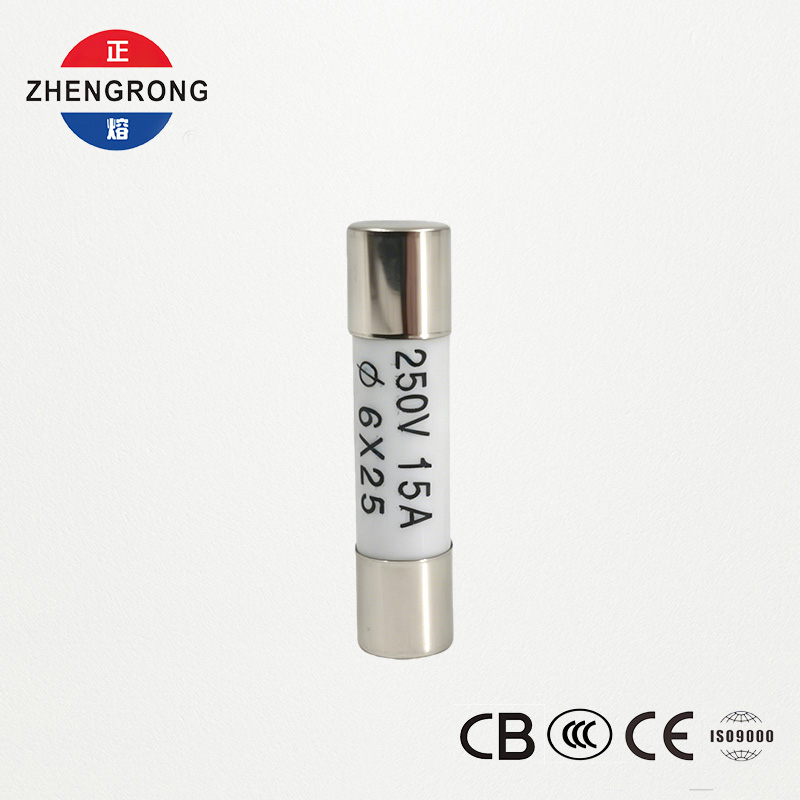Vysoce výkonné pojistky 6*25mm R057 15A pro velkoodběratele