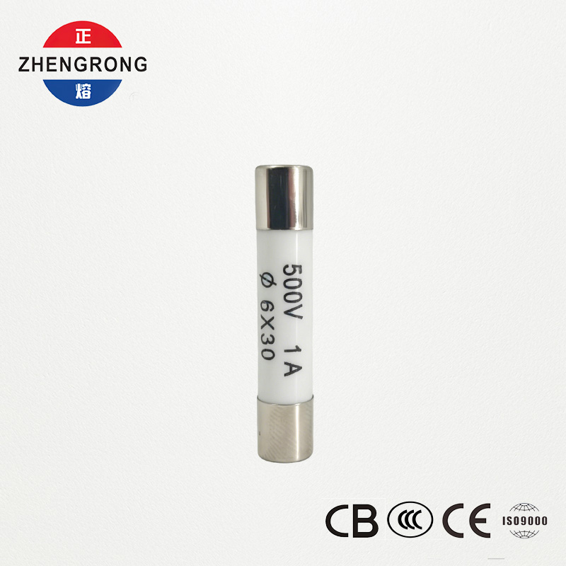 Vysoce kvalitní 6*30mm R058 pojistky 1A pro mezinárodní distributory