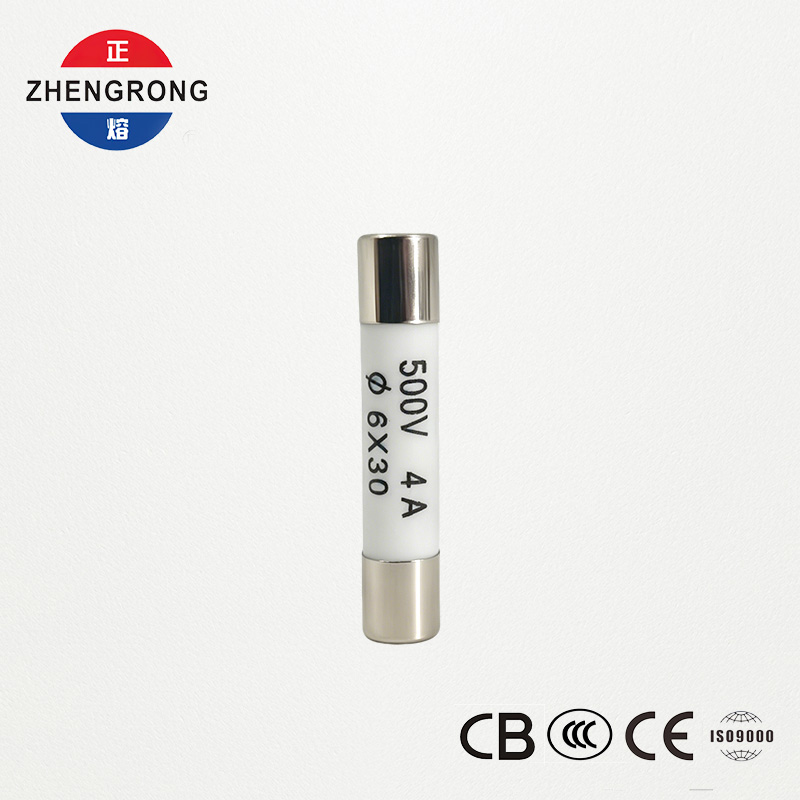 Vysoce kvalitní 6*30mm R058 pojistky 4A pro mezinárodní distributory