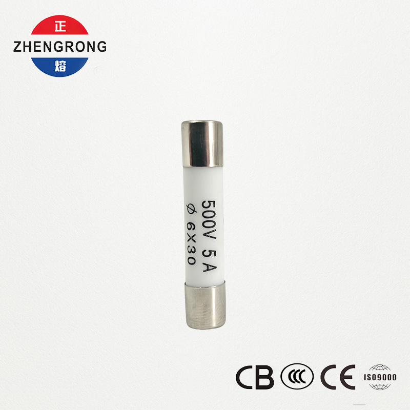 Vysoce kvalitní 6*30mm R058 pojistky 5A pro mezinárodní distributory