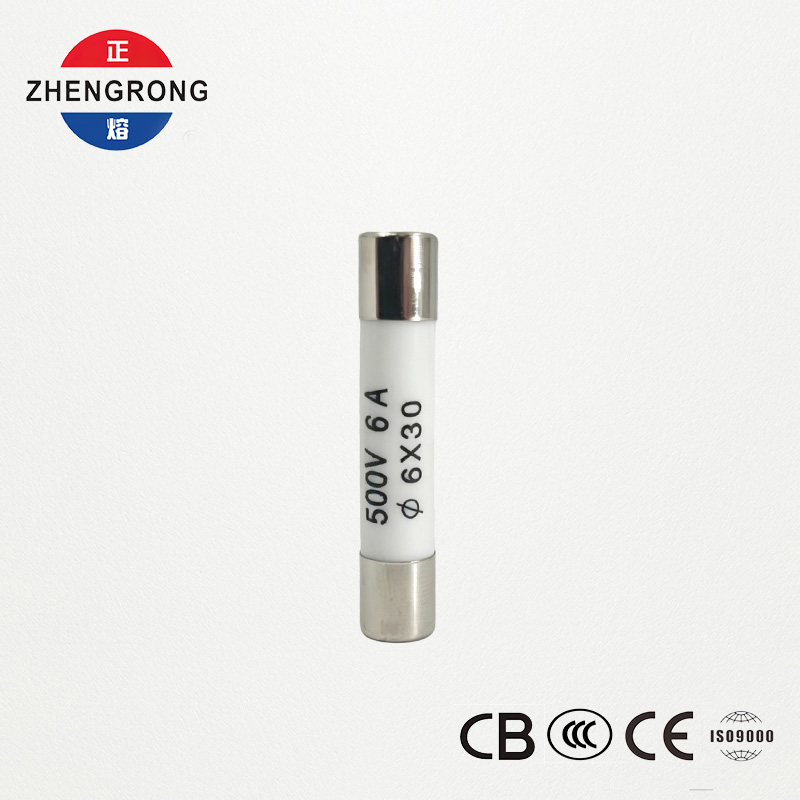 Vysoce kvalitní 6*30mm R058 pojistky 6A pro mezinárodní distributory